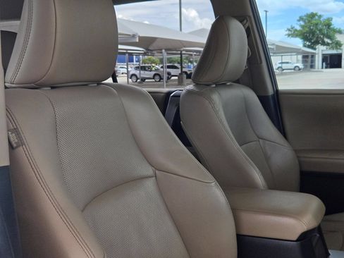 Used 2014 Toyota 4Runner Limited RWD image 30