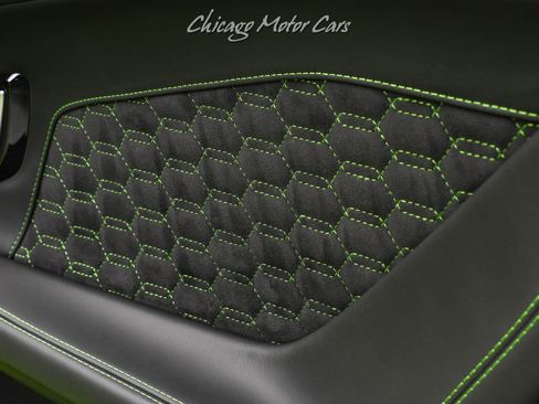 Used 2020 Lamborghini Huracan EVO image 28