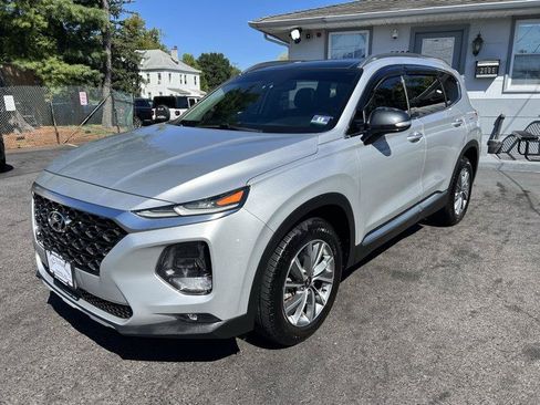 Used 2019 Hyundai Santa Fe Limited AWD/4WD image 3