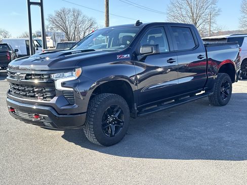 Used 2024 Chevrolet Silverado 1500 LT Trail Boss w/ Protection Package image 7