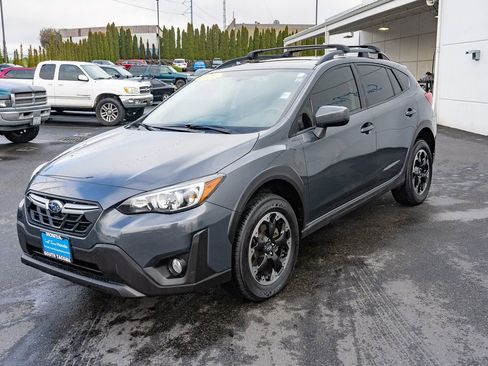 Used 2021 Subaru Crosstrek 2.0i Premium w/ Moonroof Package image 6