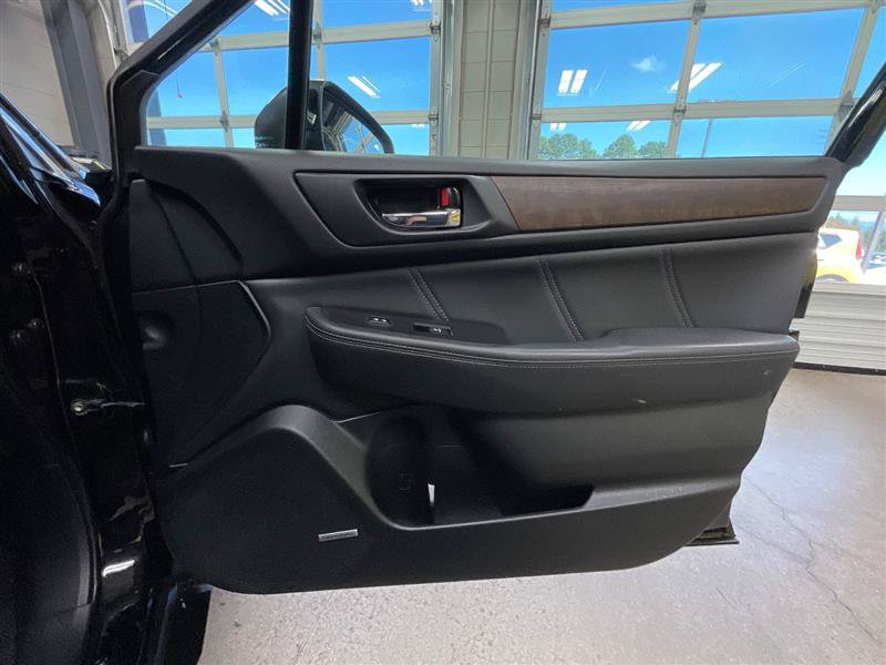 Used 2018 Subaru Outback 2.5i Limited AWD/4WD image 28