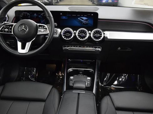 Used 2023 Mercedes-Benz GLB 250 image 20