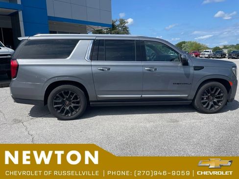 Used 2022 GMC Yukon XL Denali w/ Max Trailering Package AWD/4WD image 21