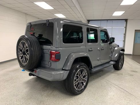 Certified 2023 Jeep Wrangler Unlimited Sahara AWD/4WD image 8