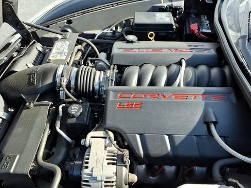 Used 2007 Chevrolet Corvette Convertible w/ Preferred Equipment Group RWD image 13
