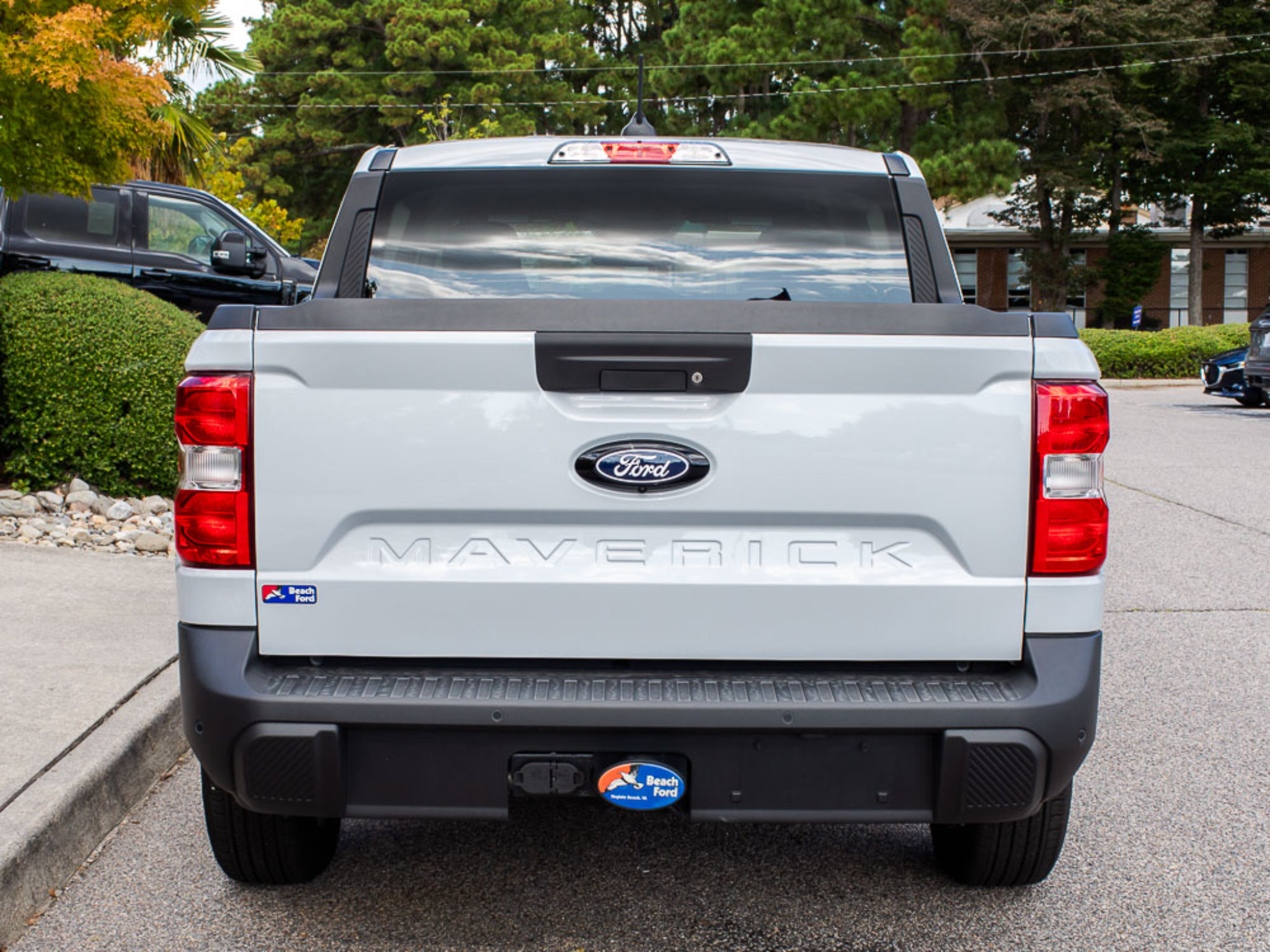 Used 2026 Ford Maverick XLT w/ XLT Luxury Package AWD/4WD image 4