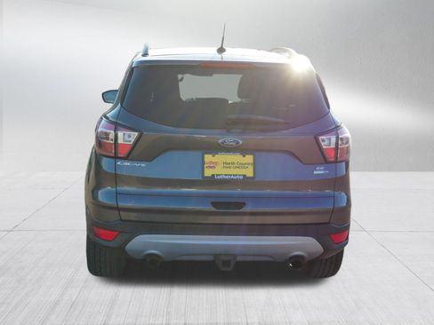 Used 2017 Ford Escape SE w/ Equipment Group 201A AWD/4WD image 6