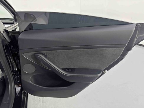 Used 2021 Tesla Model 3 Long Range image 42
