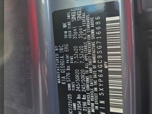 New 2025 Kia Telluride S image 25