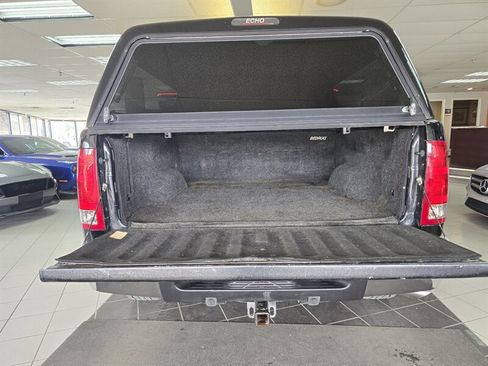 Used 2011 GMC Sierra 1500 SLE w/ All-Terrain Package image 29
