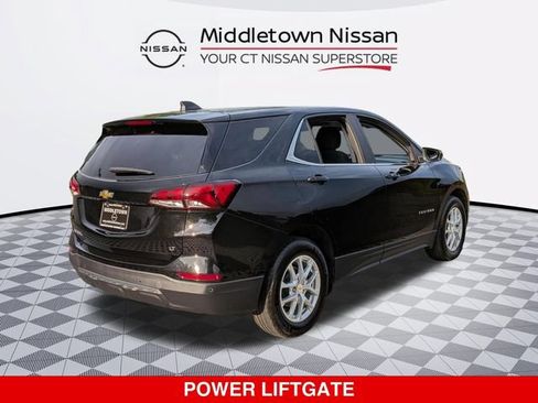 Used 2024 Chevrolet Equinox LT FWD image 3
