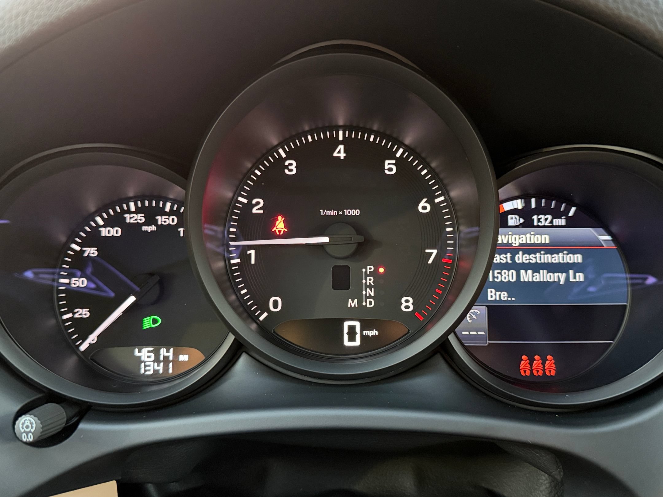 Certified 2026 Porsche Macan AWD/4WD image 24