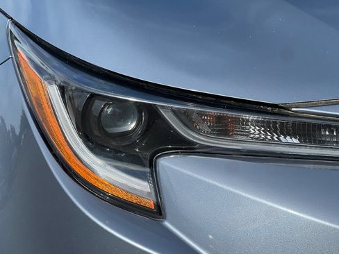 Used 2023 Toyota Corolla LE FWD image 41