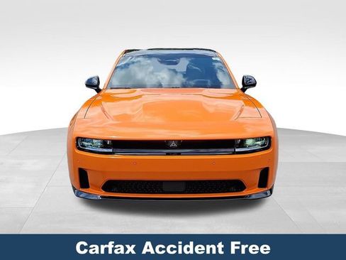 Used 2025 Dodge Charger R/T w/ Quick Order Package 25M R/T image 2