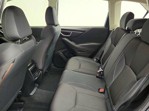 Used 2021 Subaru Forester AWD/4WD image 21