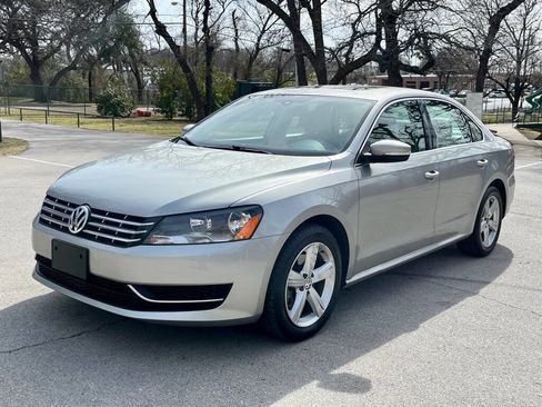 Used 2013 Volkswagen Passat TDI SE image 1