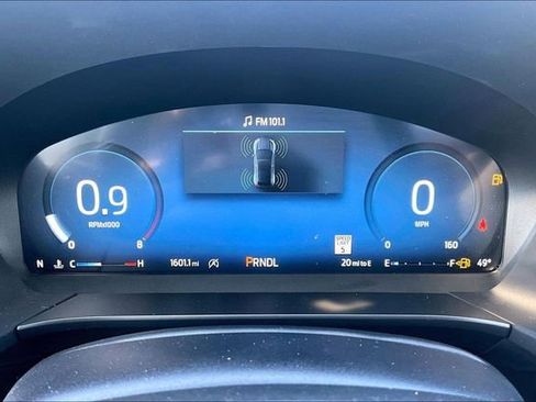 Used 2025 Ford Escape Platinum w/ Premium Technology Package image 13