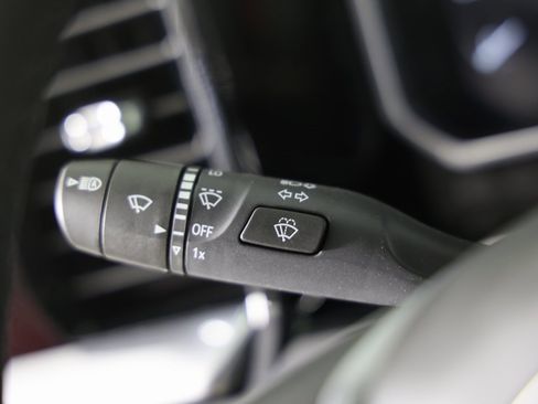 New 2026 GMC Sierra 2500 SLE w/ SLE Convenience Package image 23