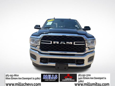 Used 2022 RAM 2500 Big Horn AWD/4WD image 2