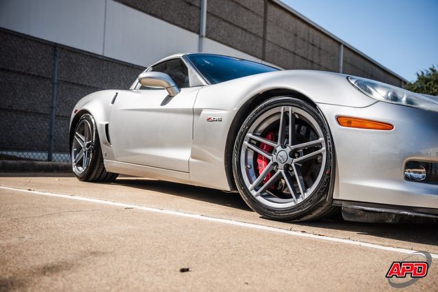 Used 2007 Chevrolet Corvette Z06 w/ Preferred Equipment Group RWD image 27