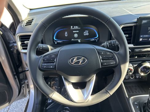 New 2026 Hyundai Venue SEL image 20