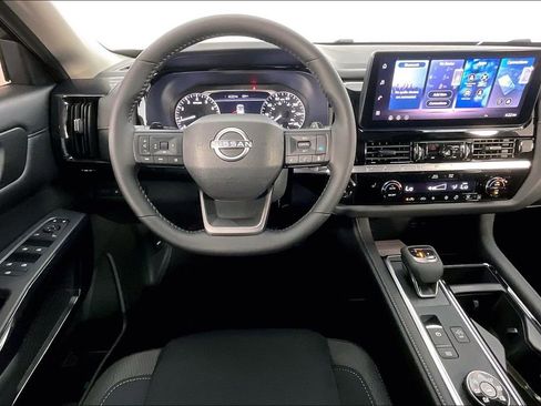 New 2026 Nissan Pathfinder SV AWD/4WD image 27