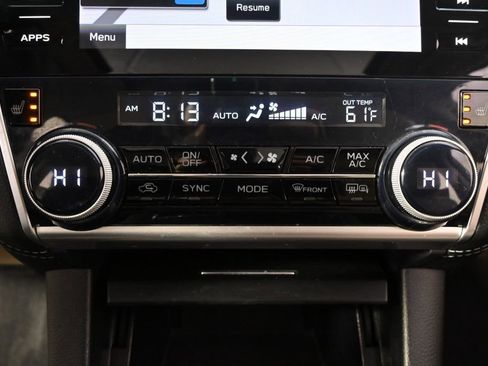 Used 2018 Subaru Outback 2.5i Limited image 30