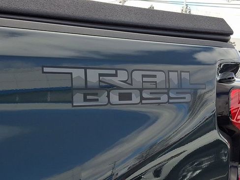 Certified 2025 Chevrolet Silverado 2500 LTZ w/ LTZ Plus Package image 32