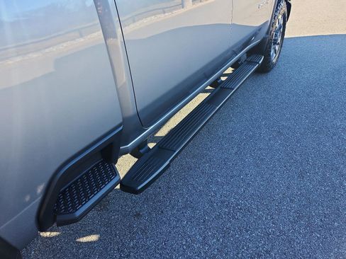 Used 2026 Chevrolet Silverado 2500 Custom w/ Custom Convenience Package image 7