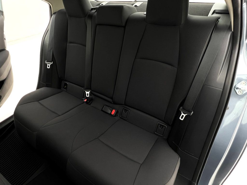 Used 2025 Toyota Corolla LE FWD image 15