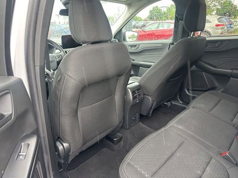 Used 2025 Ford Escape Active image 7