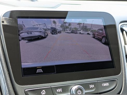 Used 2024 Chevrolet Malibu LT FWD image 21