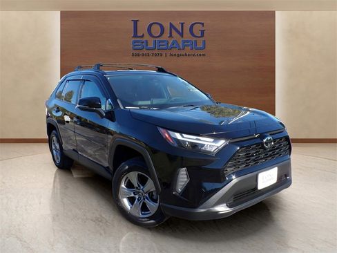 Used 2023 Toyota RAV4 XLE w/ Convenience Package image 6