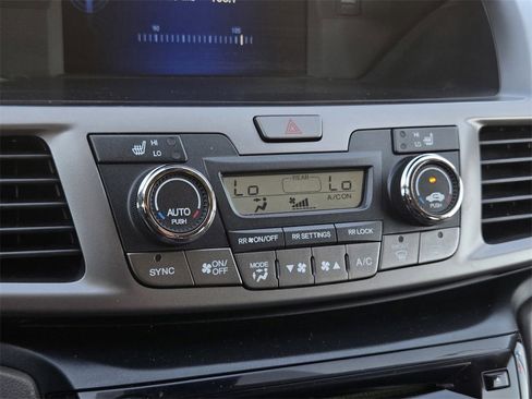 Used 2015 Honda Odyssey EX-L image 21