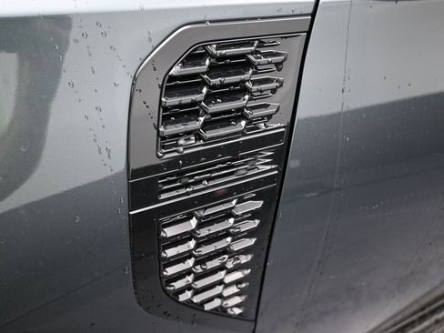 New 2025 Nissan Armada PRO-4X image 10