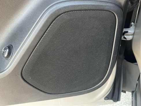 Used 2021 Chevrolet Blazer LT image 29