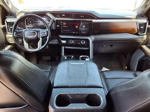 Used 2024 GMC Sierra 2500 Denali w/ Denali Reserve Package AWD/4WD image 19
