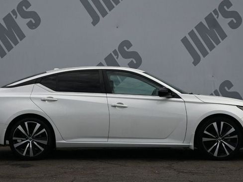 Used 2019 Nissan Altima 2.5 SR FWD image 4