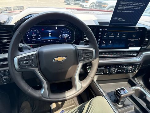 Used 2023 Chevrolet Silverado 1500 LTZ w/ LTZ Premium Package AWD/4WD image 21