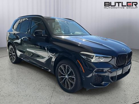 Used 2022 BMW X5 xDrive40i w/ M Sport Package image 5