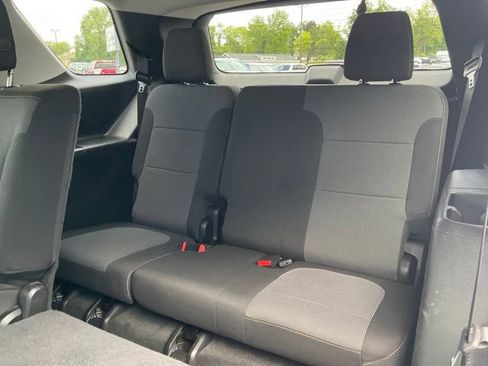 Used 2018 Chevrolet Traverse LS AWD/4WD image 8