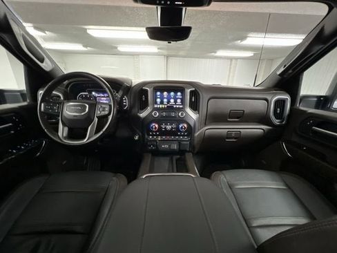 Used 2023 GMC Sierra 2500 Denali w/ Denali Ultimate Package image 21
