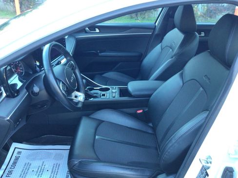 Used 2024 Kia K5 GT-Line w/ GT-Line Premium Package image 11