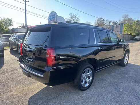 Used 2016 Chevrolet Suburban LTZ image 8