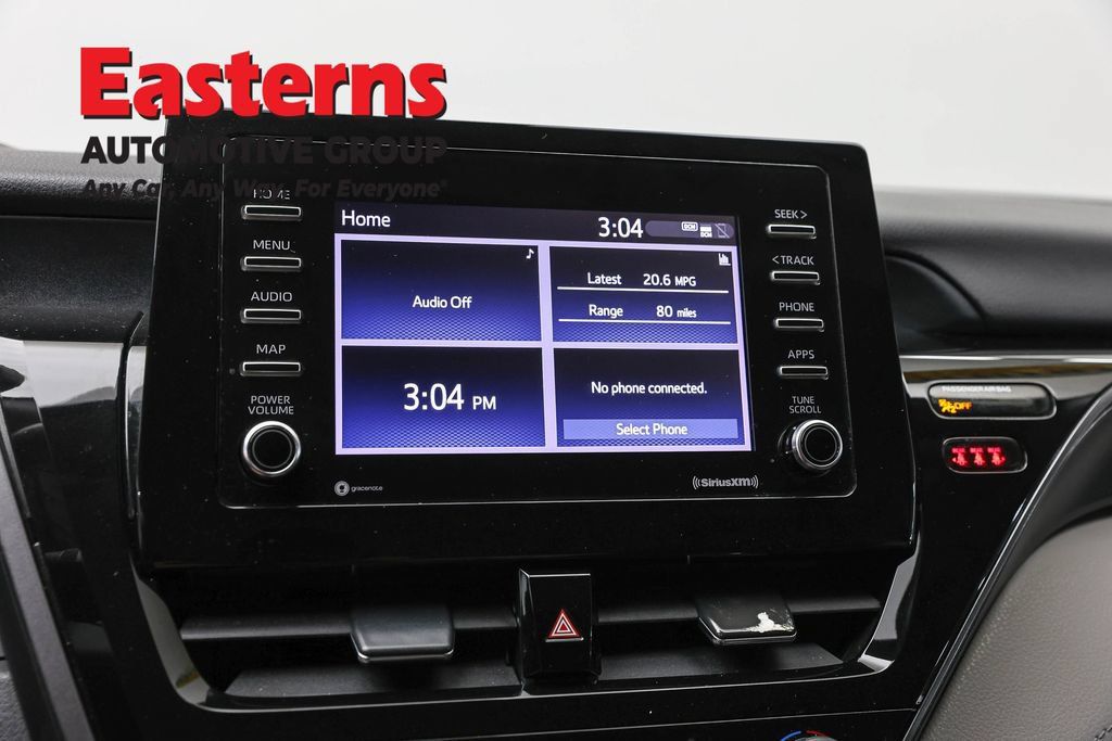 Used 2021 Toyota Camry LE FWD image 21