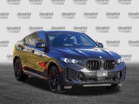 Used 2025 BMW X6 M60i image 2