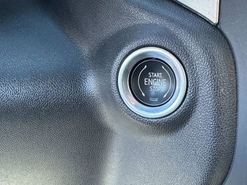 Used 2021 GMC Sierra 1500 SLE w/ Preferred Package image 42