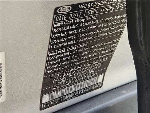 Used 2017 Land Rover Range Rover Supercharged image 17