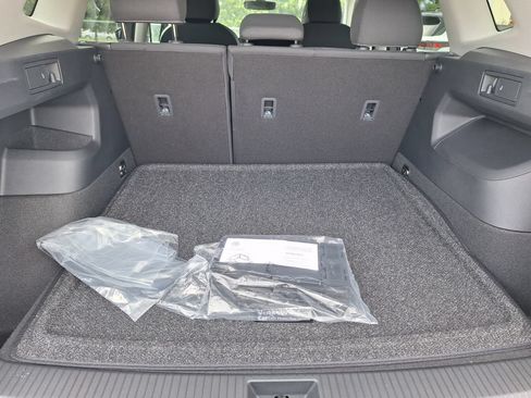 New 2026 Volkswagen Tiguan S FWD image 25